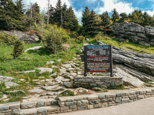 Difficult Hiking Trail Near Asheville Grandfather Trail with trailhead sign with warnings