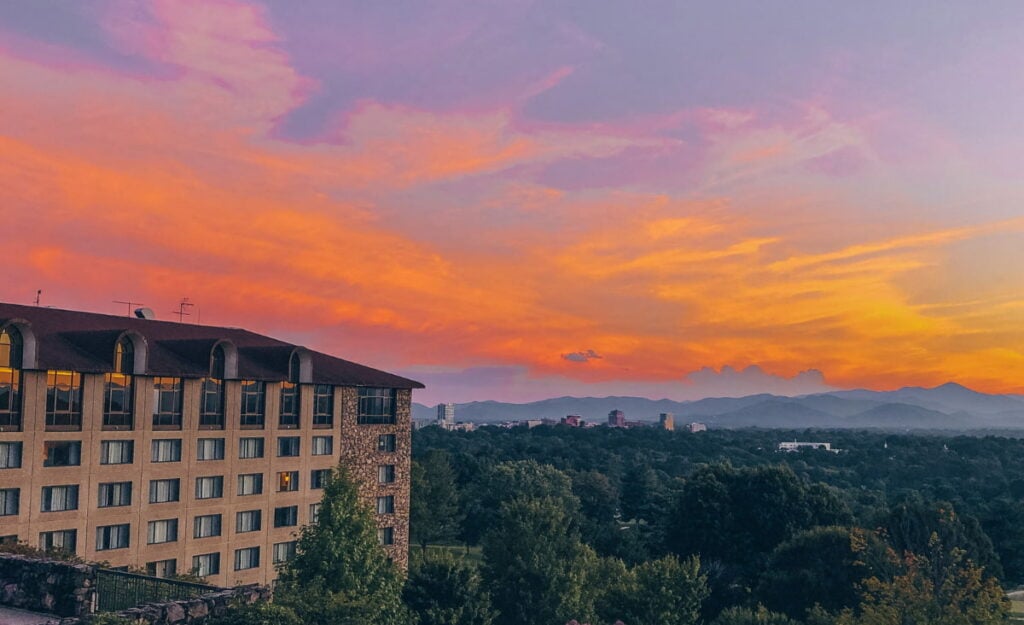 Best Things To Do In Asheville Featured Image of sunset