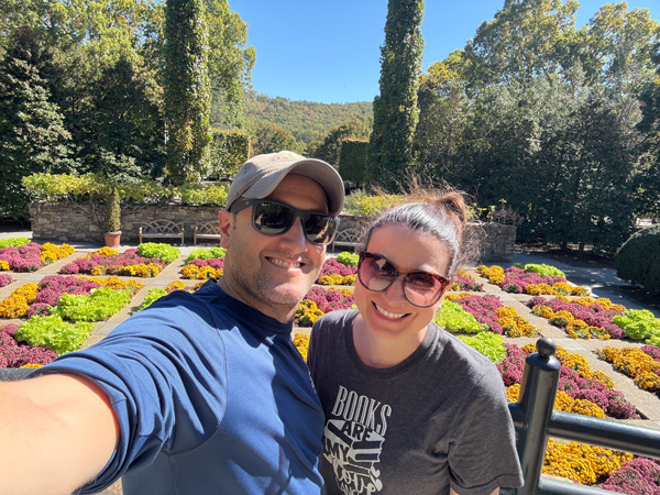 NC Arboretum Quilt Garden Selfie