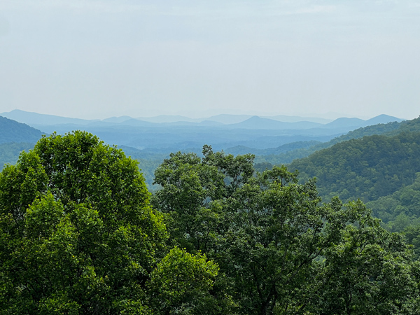 Point Lookout mountain view in Old Fort