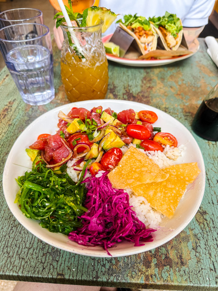Huli Sue's BBQ & Grill Poke Bowl