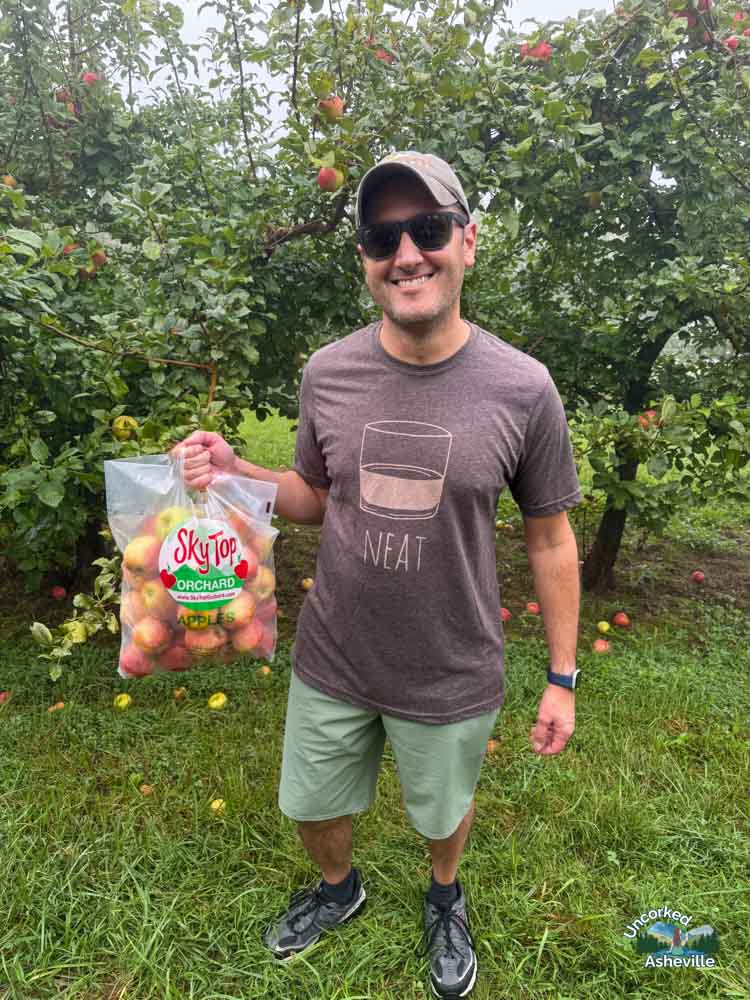 Sky Top Orchard tom u pick apples Flat Rock NC
