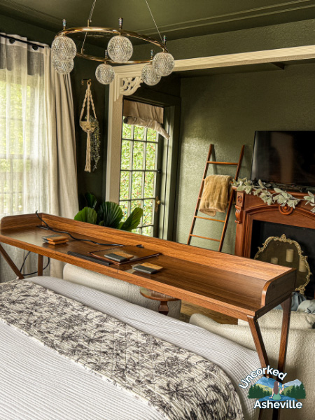 Spaulding Room Peri Social House Black Mountain NC